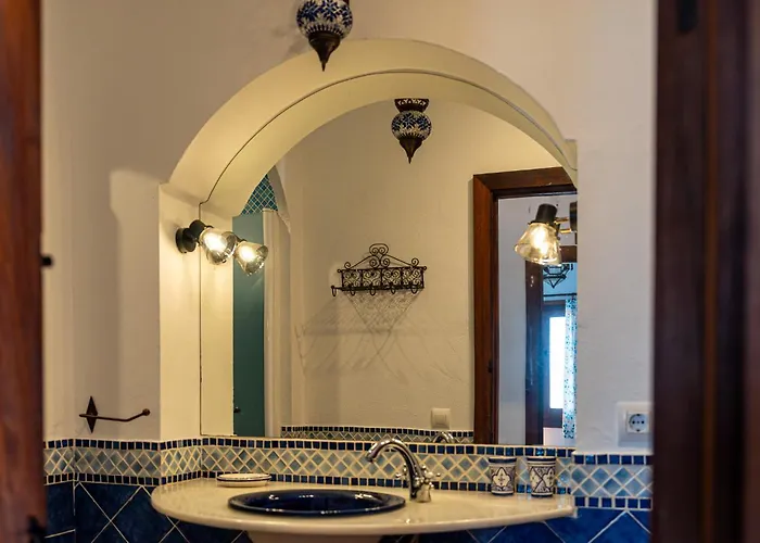 Casa Albirka - Califa Casas